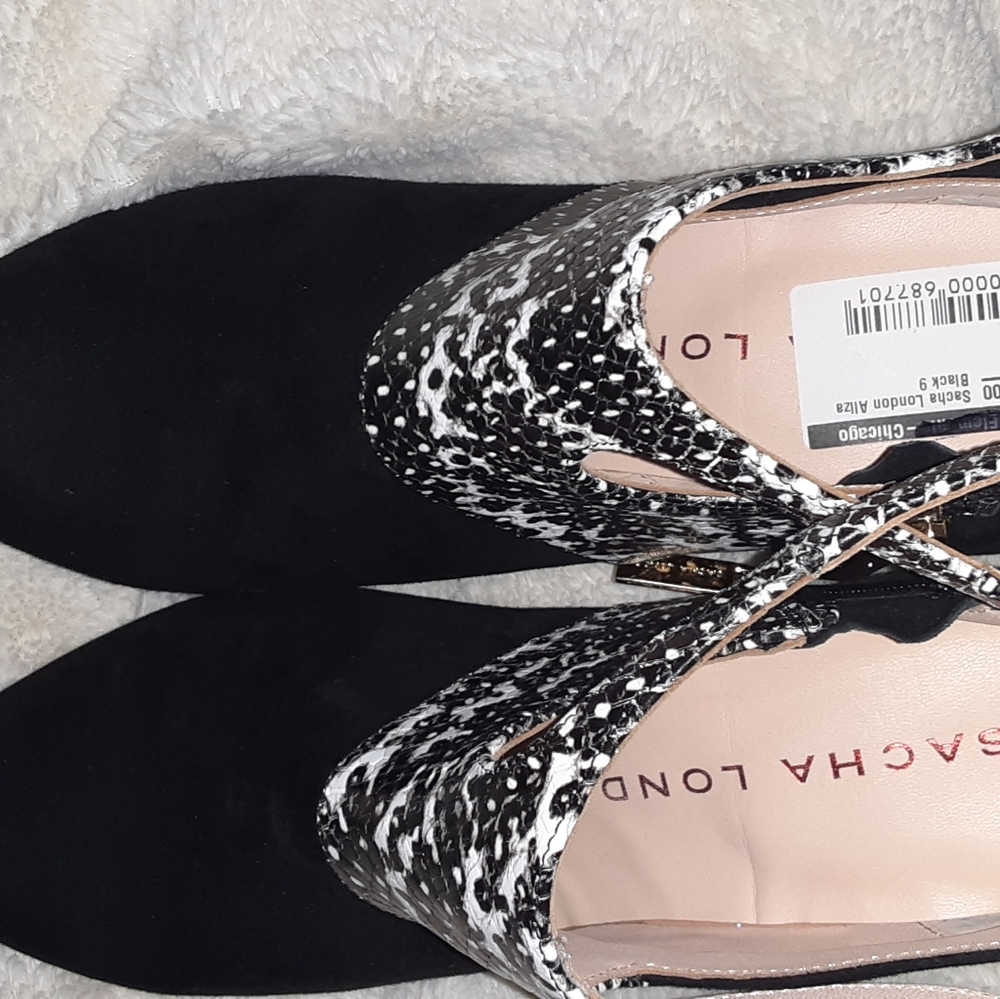 Shoes - Picture 6 of 10